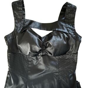 PERFECT LITTLE BLACK SILKY DRESS SZ M
